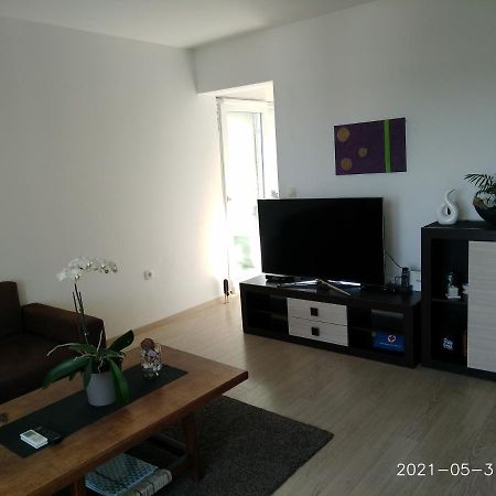 Private Pool And Sea View Apartment Omiš Esterno foto